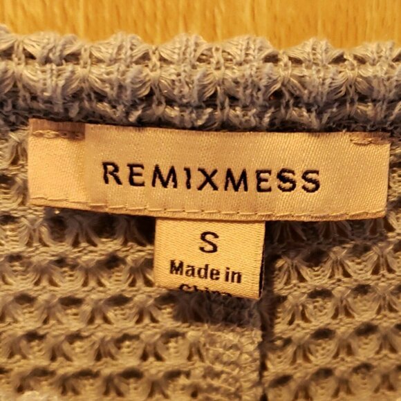 Remixmess  Waffle 3/4 Sleeve Oversized Top Small - Picture 4 of 5